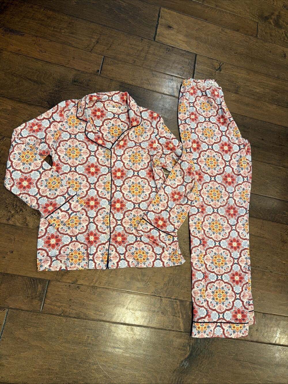 BedHead Pajamas Medium M Red Orange Tile Medallion Long Sleeve Cotton PJ Set